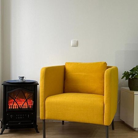 The Apartment Near The Beach In Oeiras Paço de Arcos Екстериор снимка