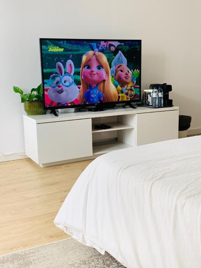 The Apartment Near The Beach In Oeiras Paço de Arcos Екстериор снимка