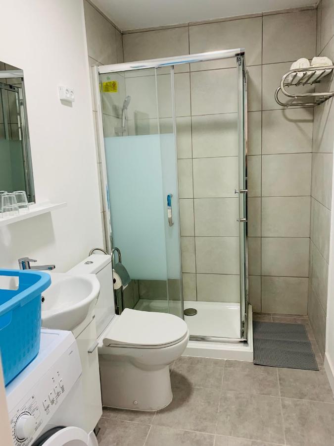 The Apartment Near The Beach In Oeiras Paço de Arcos Екстериор снимка
