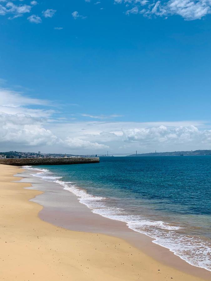 The Apartment Near The Beach In Oeiras Paço de Arcos Екстериор снимка